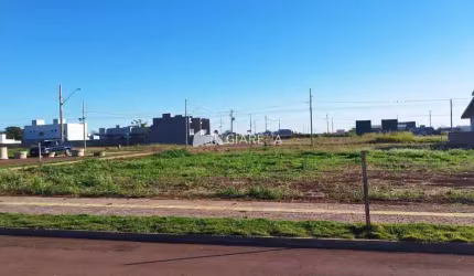 Terreno de esquina com ótima localização à venda, TOCANTINS, TOLEDO - PR