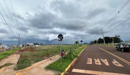 Terreno de esquina com a Avenida Maripá, localizado na VILA BECKER, TOLEDO - PR