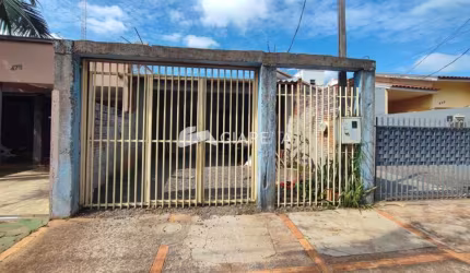 Casa, a venda ótima localização JARDIM COOPAGRO, TOLEDO - PR