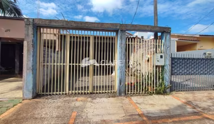 Casa, a venda ótima localização JARDIM COOPAGRO, TOLEDO - PR
