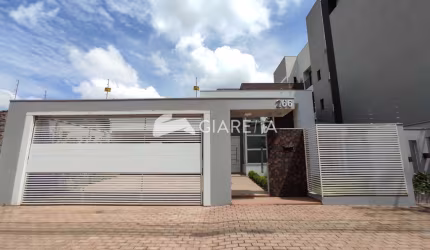 Casa com excelente localização à venda, JARDIM PANCERA, TOLEDO - PR