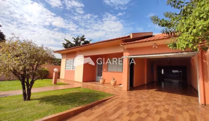Casa com excelente localização à venda, JARDIM LA SALLE, TOLEDO - PR