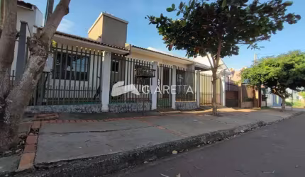 Casa espaçosa para venda no JARDIM PANORAMA em TOLEDO-PR