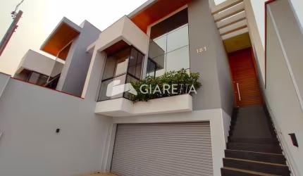 Sobrado de alto padrão construtivo à venda, CENTRO, TOLEDO - PR