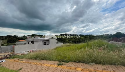 Terreno muito espaçoso para venda no CENTRO de TOLEDO-PR