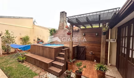 Casa ampla e com excelente localização à venda no JARDIM GISELA, TOLEDO - PR