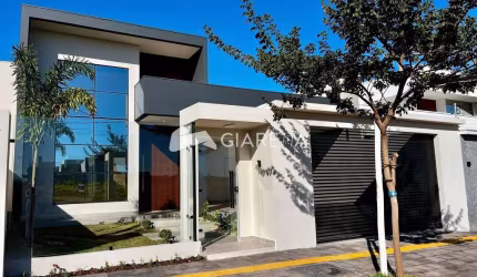 Casa ampla à venda em excelente localização na VILA INDUSTRIAL, TOLEDO - PR