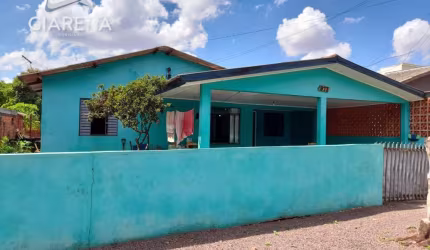 Casa com excelente localização à venda, EUROPA, TOLEDO - PR