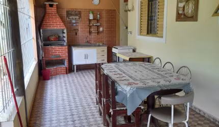 Casa com jeito de Chácara em Paraibuna - Venda