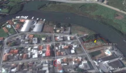 TERRENO C/ FUNDOS RIO CAMBORIÚ 846m² EM BC/ SC