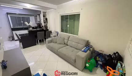 SOBRADO 2 DOR COM 2 VAGAS CENTRO DE CAMBORIU