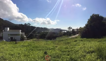 TERRENO 893m² EM COND. FECHADO ILHOTA, ITAPEMA-SC