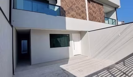 SOBRADO ALTO PADRÃO NO BAIRRO SÃO FRANCISCO