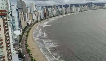 FRENTE MAR 3 SUÍTES, VISTA TOTAL  PERMUTA BC.