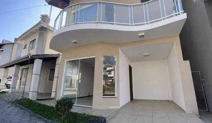 CASA SOBRADO PARCELAMENTO DIRETO PROP. CAMBORIU