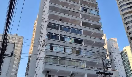 APTO 1 DORMT, QUADRA MAR EM BALNEÁRIO CAMBORIÚ