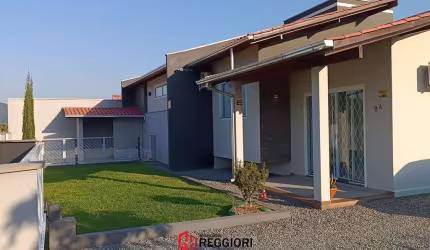 CASA COM ÁREA GOURMET, ACADEMIA E 3 DORMITÓRIOS