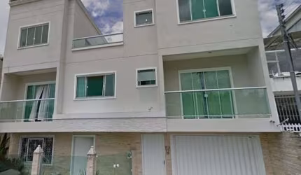 CASA 3 ANDARES 4 SUITES + HOME OFFICE NAÇÕES BC SC