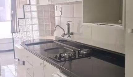 KITNET 1QUARTO 1VAGA MOBILIADA NA AV. BRASIL