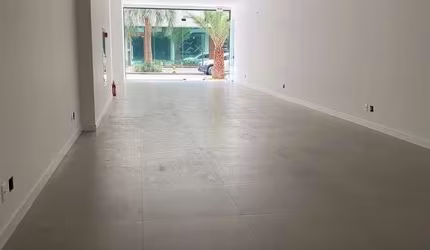 SALA COMERCIAL EXELENTE LOCALIZAÇÃO CENTRO BC