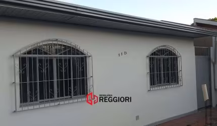 CASA 3 QUARTOS SENDO 1 SUÍTE 2 VAGA MARINGÁ