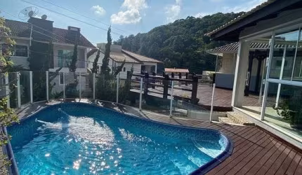 CASA ALTO PADRÃO CONDOMINIO FECHADO NO ARIRIBÁ  BC