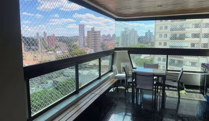 Apartamento à venda de 225m² no Centro de São Bernardo com 3 Suítes ,3 Vagas de Garagem fixas e cobertas no centro de São Bernardo do Campo.