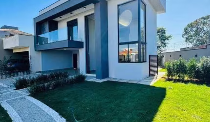 Linda casa sobrado à venda no Condomínio LeVillage - Valinhos - São Paulo