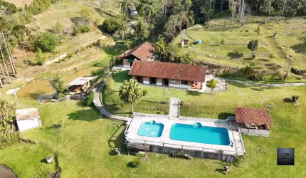 Sítio Exclusivo de 338.000m² à venda com Natureza Preservada e Infraestrutura Completa – Triângulo Azul, São Lourenço da Serra