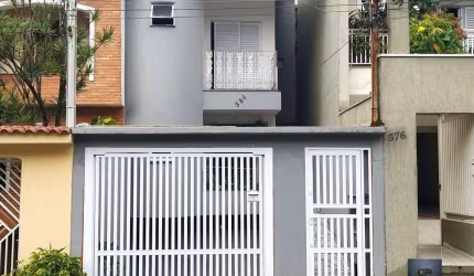 Sobrado recém reformado 289m² 4 dormitórios, a venda no Jardim Monte Líbano - Santo André - São Paulo
