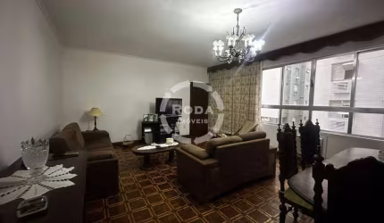 Apartamento 3 dormitórios na quadra da praia na Ponta da Praia
