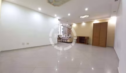 Amplo Apartamento de 3 Dormitórios a 1 Quadra da Praia – José Menino, Santos