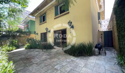 Sobrado isolado, 6 quartos, Vila Rica, Boqueirão