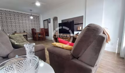 Apartamento próximo da praia a venda em Santos, localizado no bairro da Ponta da Praia.