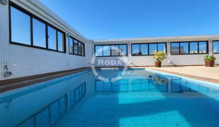 Cobertura Triplex a venda em Santos, localizada na Ponta da Praia.