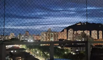 Cobertura duplex com 215,41 m² à venda, 3 dormitórios, 1 suite, 2 vagas, no bairro Vila Belmiro em Santos!