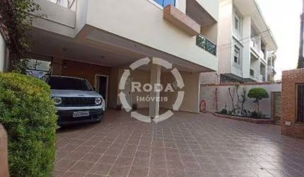 Sobrado isolado para locação residencial e comercial no Embaré