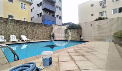 Casa maravilhosa no Embaré! Piscina com cascata 4 quartos Localização Privilegiada
