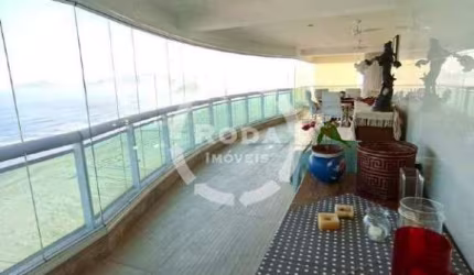 Apartamento de alto padrão com vista mar à venda em Santos localizado no bairro do Gonzaga.