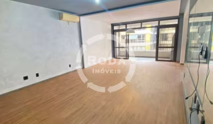 Apartamento à venda em Santos localizado no bairro do Gonzaga.