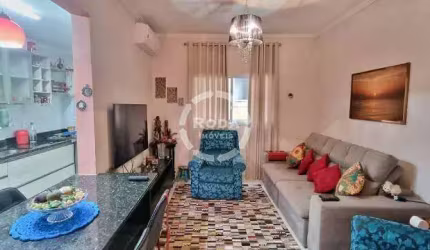 Casa em condomínio fechado a venda em Santos, localizado no bairro do Gonzaga.