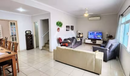 Casa tipo Sobrado Isolado à venda, 3 quartos, 1 suíte, 3 vagas, Campo Grande - Santos/SP