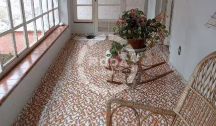 Casa à venda, 3 quartos, 1 vaga, Ponta da Praia - Santos/SP