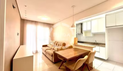 Apartamento 1 Dormitório, 1 Suíte, na Quadra da Praia no José Menino - PORTEIRA FECHADA.