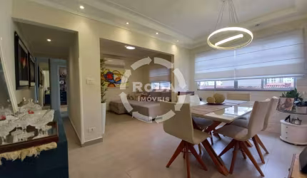 Apartamento reformado e decorado no Campo Grande com porteira fechada e garagem demarcada