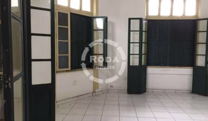 Sala comercial no centro de Santos,