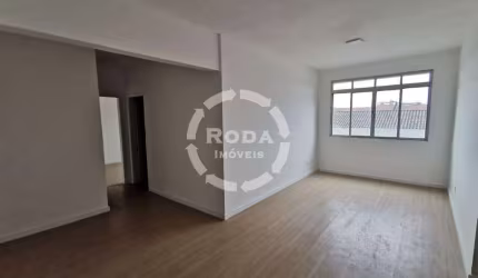 Apartamento todo REFORMADO com 02 quartos à venda no Estuário em Santos/SP com Garagem.
