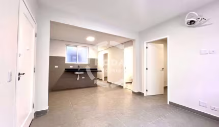 Apartamento Térreo Reformado no Boqueirão - Santos/SP.