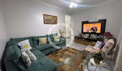 Apartamento térreo à venda, 2 quartos, no Estuário, em Santos/SP.