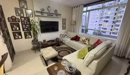 Apartamento no bairro do Boqueirão Amplo e Reformado